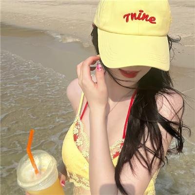 50英尺高的女人